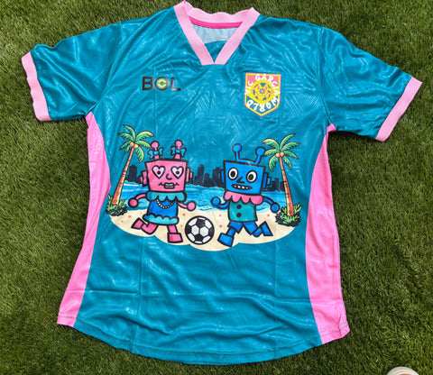 Vic Garcia World 305 Futbol Jersey